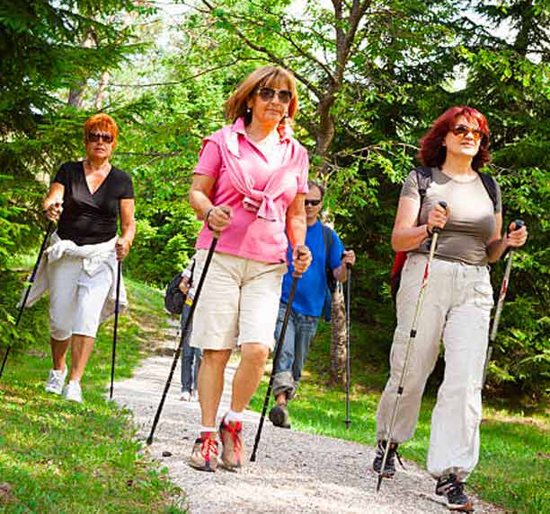 Trail Pleyben 2026 : le 25 octobre 2026 dans le Finistère (29) à Pleyben au gymnase Pierre CLOAREC. Course découverte : 5km. Etape du Challenge Armorik Trail : 15km et 44km.  Mais aussi : randonnée pédestre et courses pour les enfants Organisé par l'APEL de l'école St Joseph de Pleyben