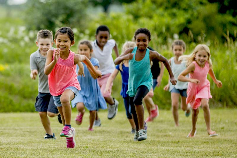 Trail Pleyben 2026 : le 25 octobre 2026 dans le Finistère (29) à Pleyben au gymnase Pierre CLOAREC. Course découverte : 5km. Etape du Challenge Armorik Trail : 15km et 44km.  Mais aussi : randonnée pédestre et courses pour les enfants Organisé par l'APEL de l'école St Joseph de Pleyben